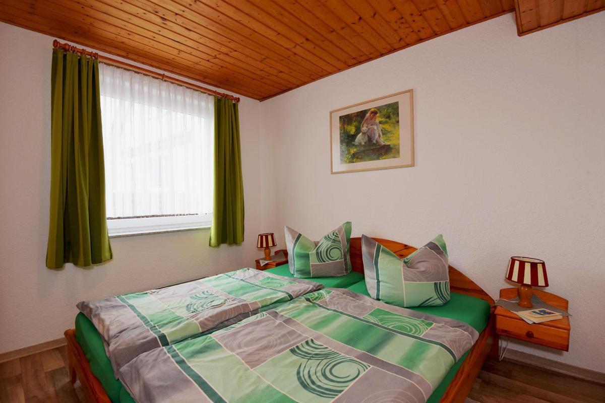 Ferienwohnungen Stuetzel Oberellen Exterior foto